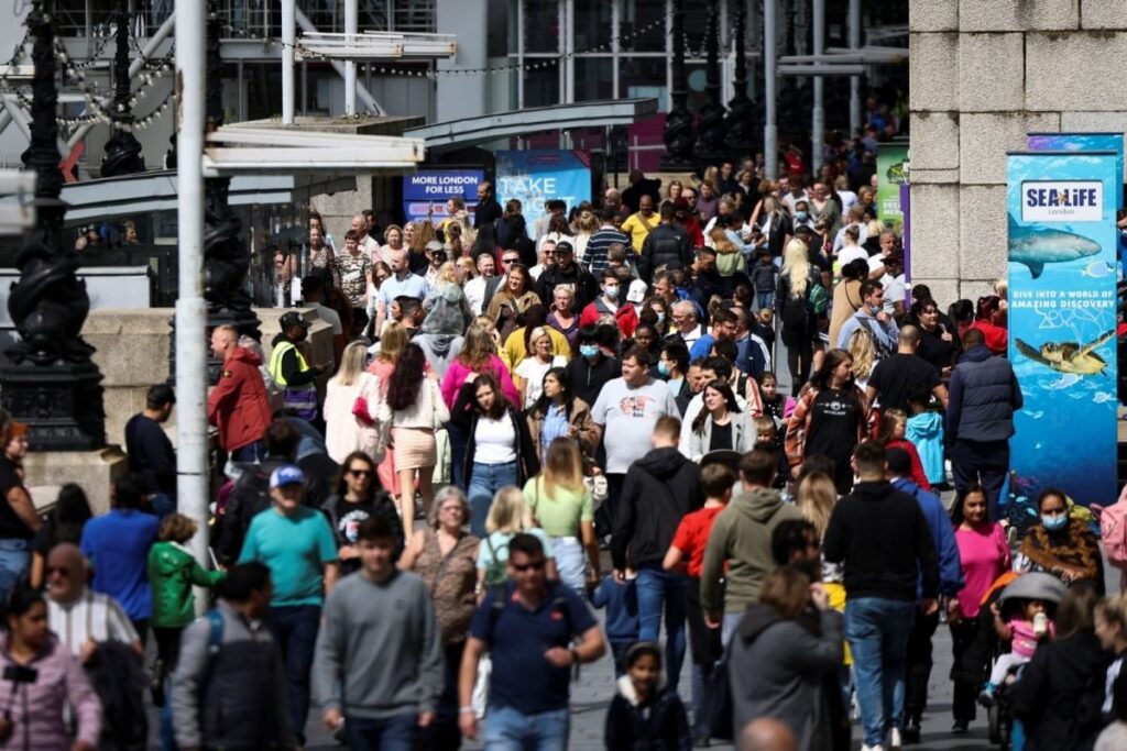 UK's Slow Virus Lockdown Cost 1000s of Lives, Says Report