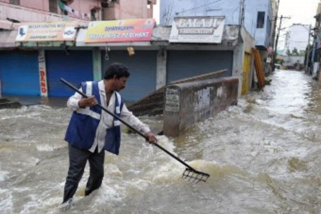 Heavy Rain Lashes Hyderabad, 150 Families Shifted to Relief Camp