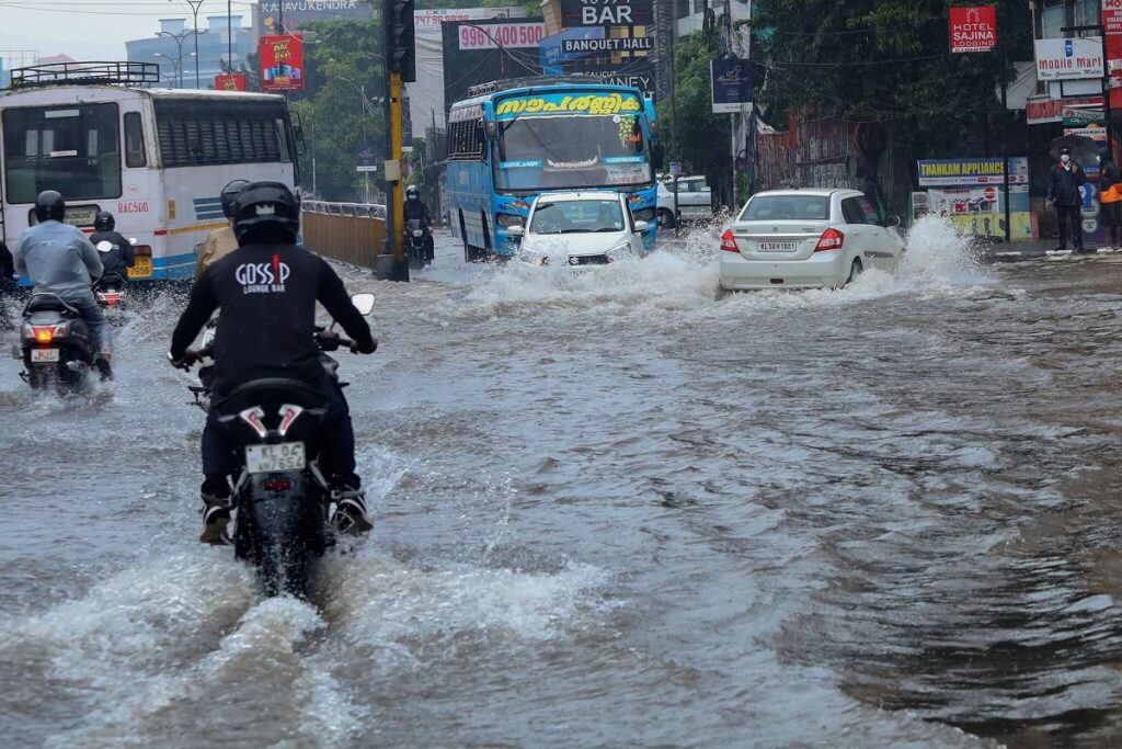 IMD Issues Orange Alert in Five Districts of Kerala