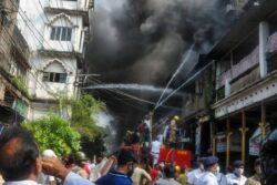 Fire Breaks Out at Packed Mughlai Restaurant in South Kolkata, No Casualty