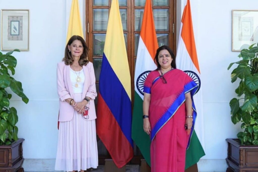 India, Colombia Explore Co-production in Development of Vaccines, Pharmaceutical Products