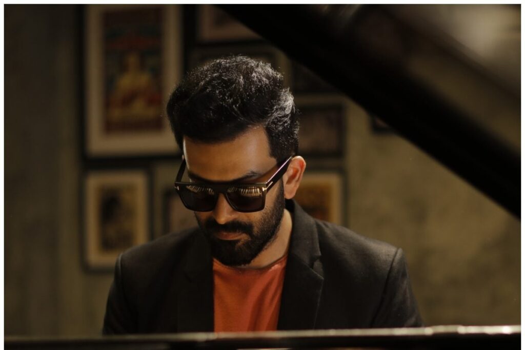 Bhramam Movie Review: Prithviraj Somewhat Saves This Malayalam Version of Andhadhun