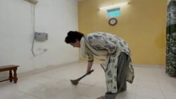 Priyanka Gandhi sweeps room as a token of protest against the Lakhimpur Kheri violence [Video]