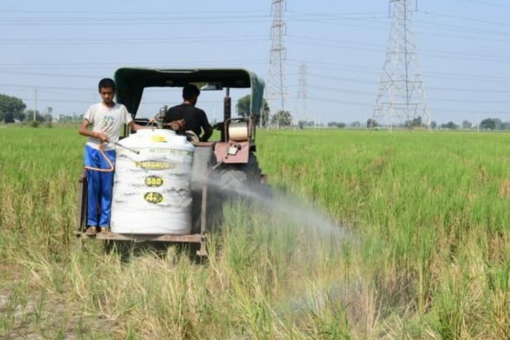 Delhi Environment Minister Rai Launches Drive to Spray Pusa Bio-decomposer to Curb Stubble Burning