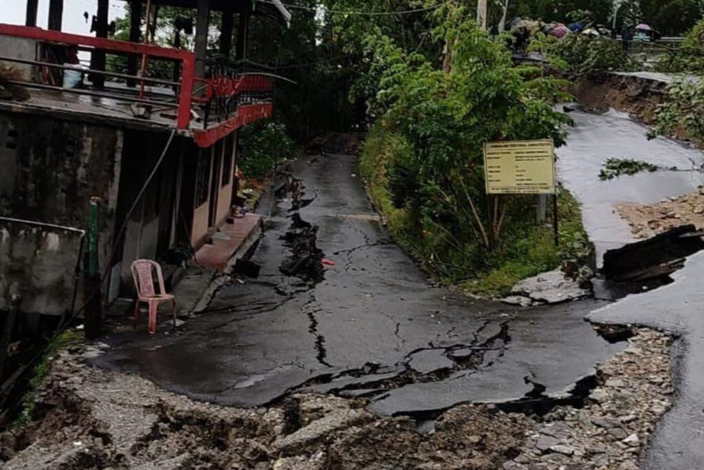 Incessant Rain Affects Normal Life, Causes Landslides in North Bengal