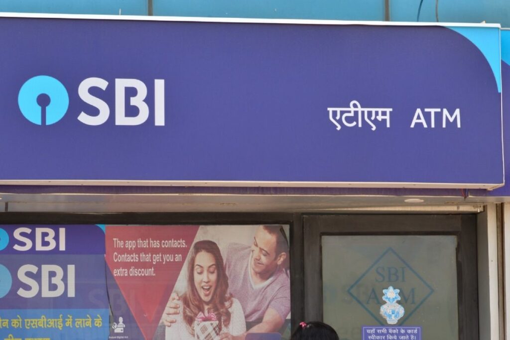 SBI Asked to Pay Rs 29,500 for a Faulty Rs 10,000 ATM Deduction After 4 Years