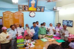 In Bengal, 11 Primary School Teachers Receive Appointment Letters After 25 Years