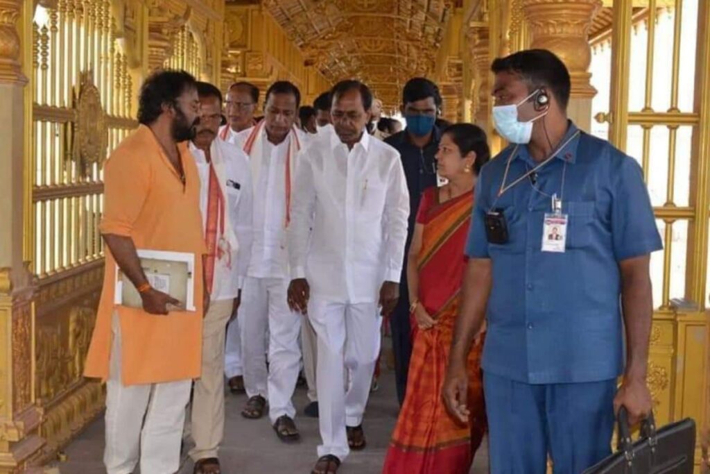 Telangana CM Says Yadadri Temple to Reopen on March 28, Donates 1.16 Kg Gold