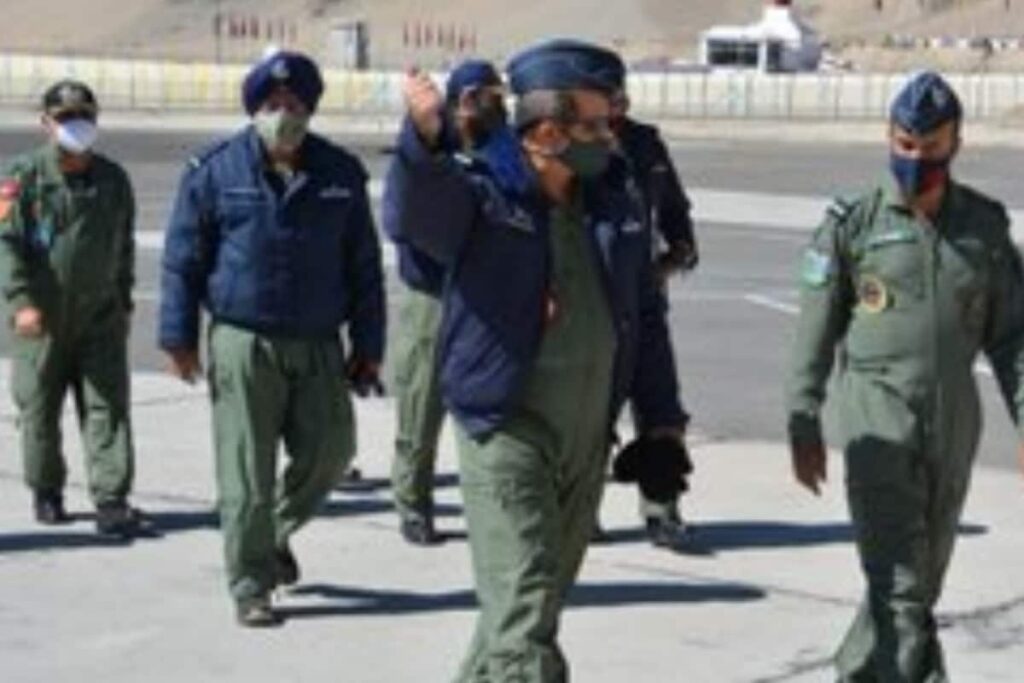 Air Chief Marshal VR Chaudhari Visits Leh Station to Take Stock of IAF's Operational Readiness