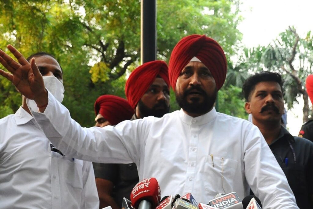 Lakhimpur Violence: Punjab CM Charanjit Singh Channi Arrives at Amit Shah's Residence in Delhi