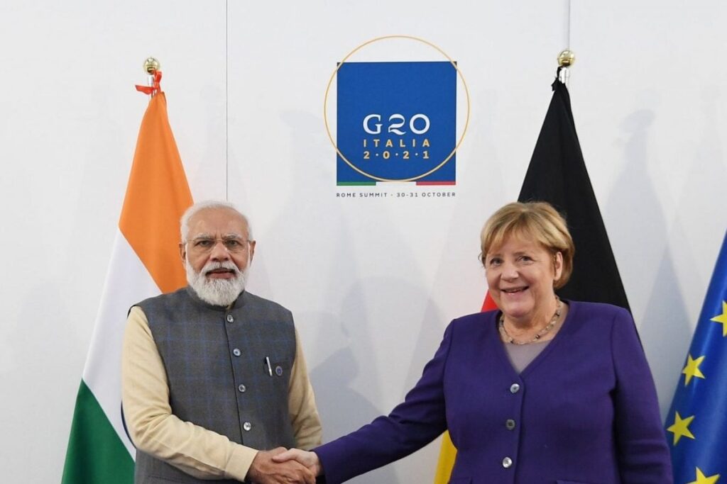 PM Modi Holds Extensive Deliberations on Bilateral Relations with German Chancellor Merkel