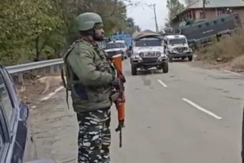 Civilian Killed in Crossfire Between Militants & CRPF in J&K's Shopian