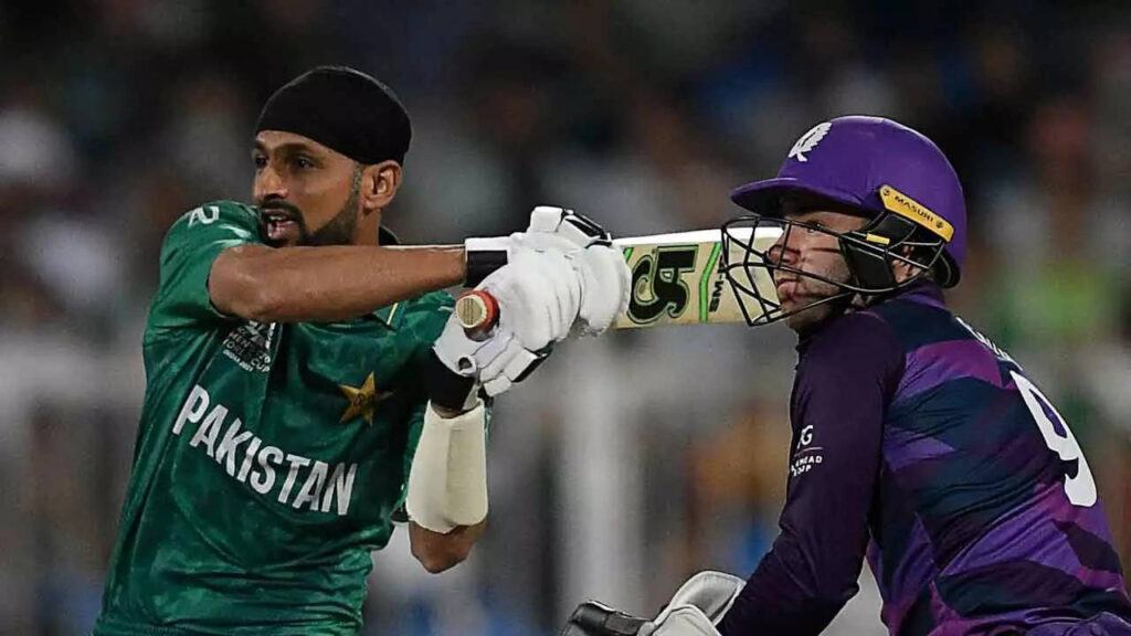 T20 WC: Shoaib Malik has 'butterflies' over facing Aus in semis