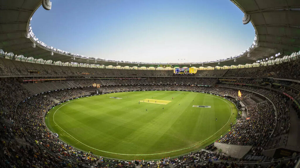 Tasmania looks to swipe Ashes Test from Perth