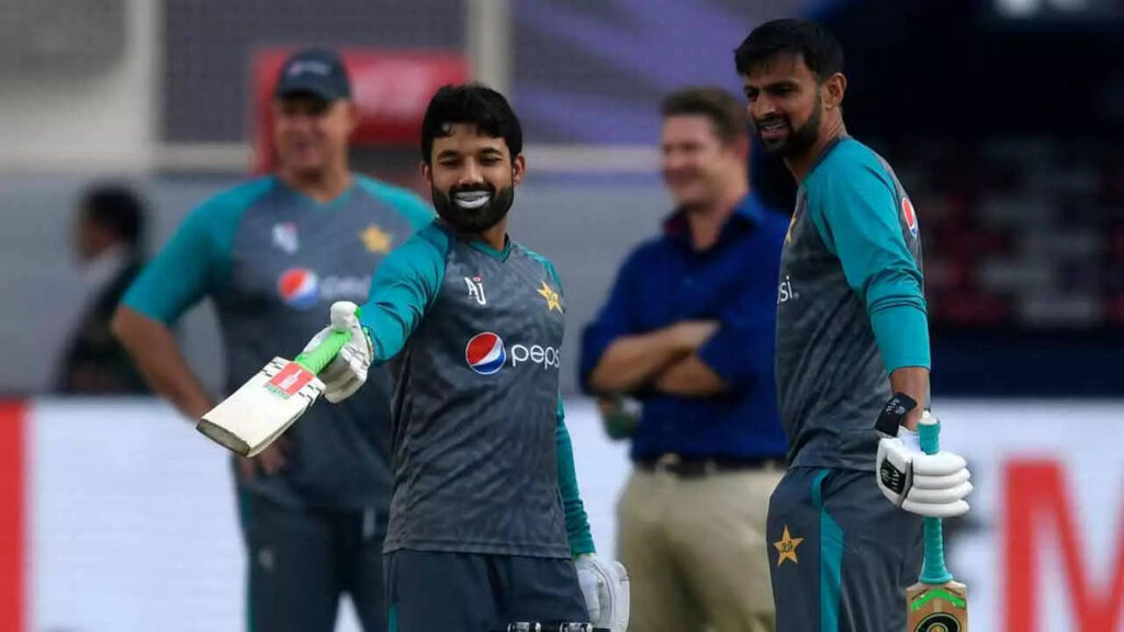 Rizwan, Malik miss training with mild flu ahead of T20 WC semis