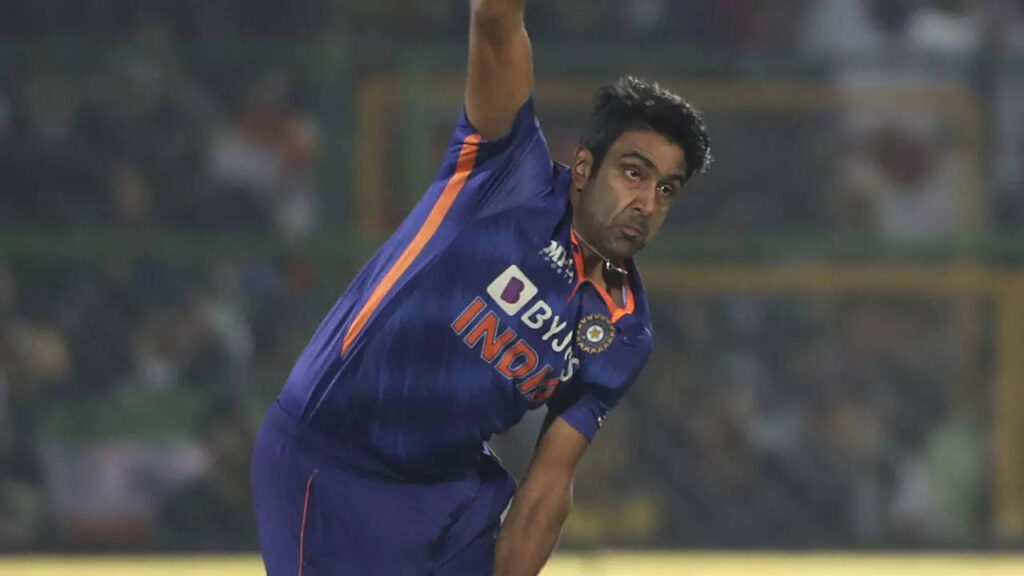 Wily Ravichandran Ashwin very hard to get away, says Martin Guptill