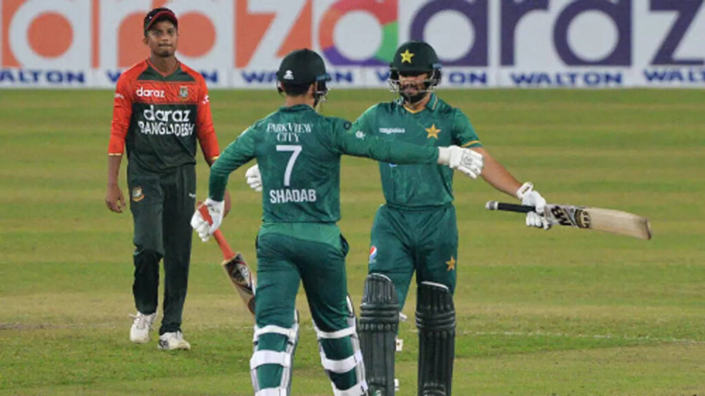 Pakistan beat Bangladesh by four wickets in first T20I