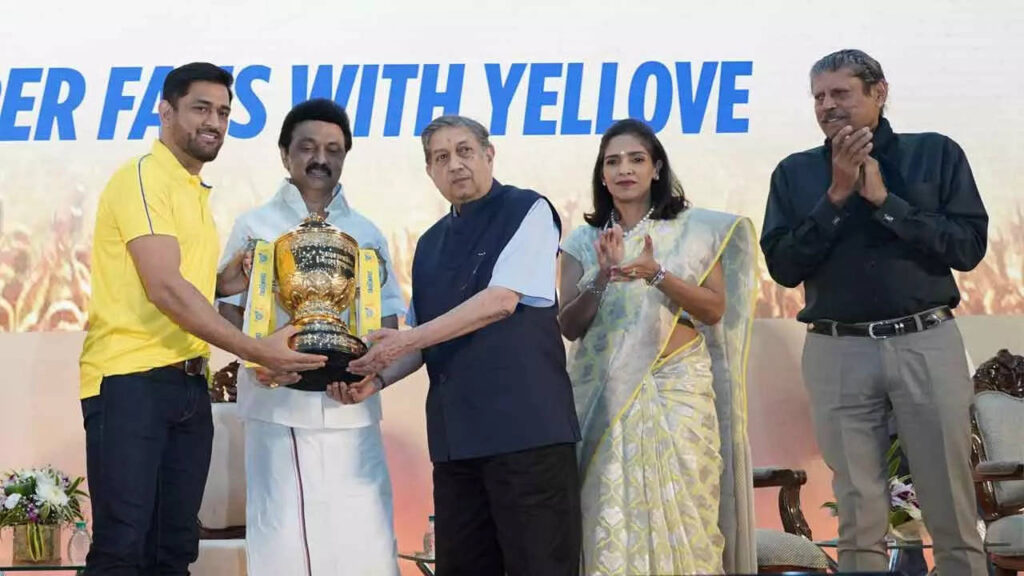 Dhoni's CSK celebrate IPL 2021 victory with Tamil Nadu CM Stalin