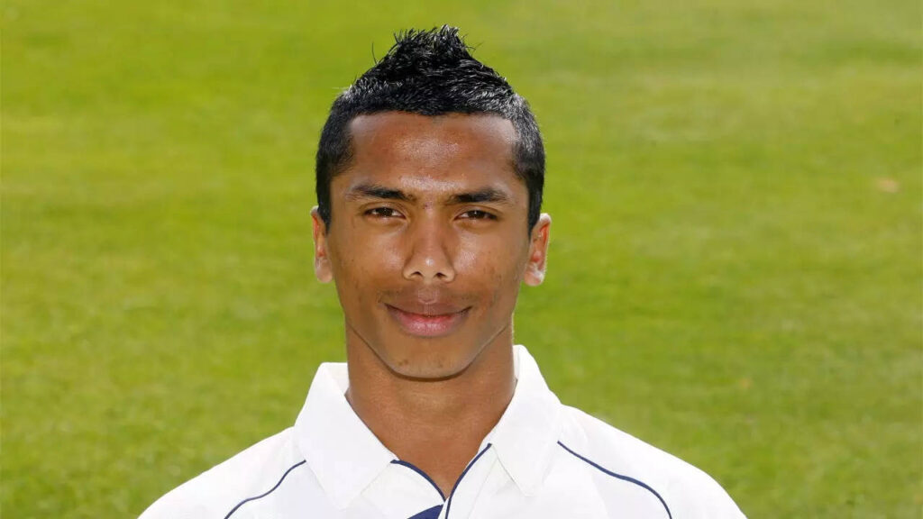 Third former Essex player alleges he suffered racist abuse