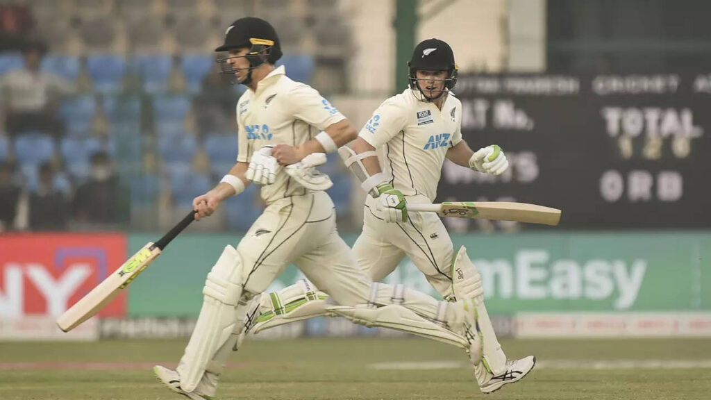 1st Test Live: New Zealand openers look to consolidate their advantage