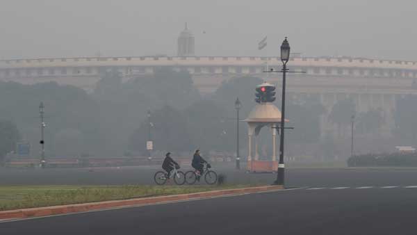 Higher wind speed flushes out pollution in New Delhi