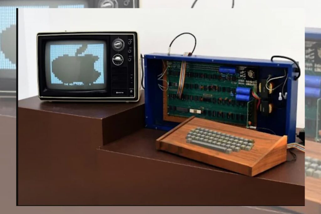 Rare Apple Computer Built by Steve Jobs, Steve Wozniak Fetches Rs 2 Crore at Auction