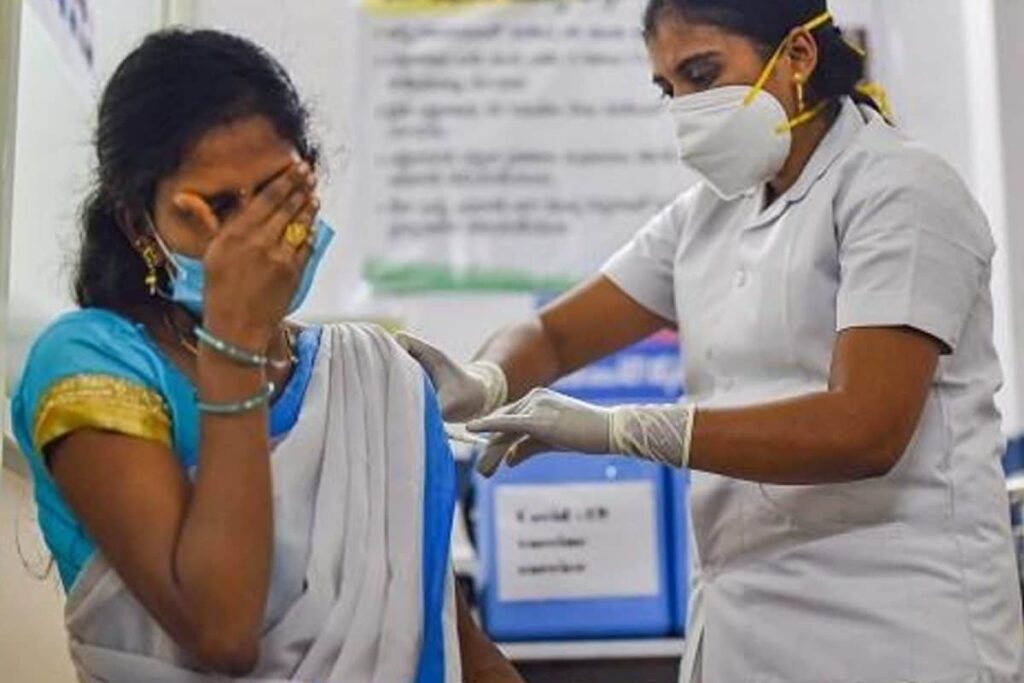 Over 18.53 Cr Balance & Unutilised Covid Vaccine Doses Still Available with States: Centre