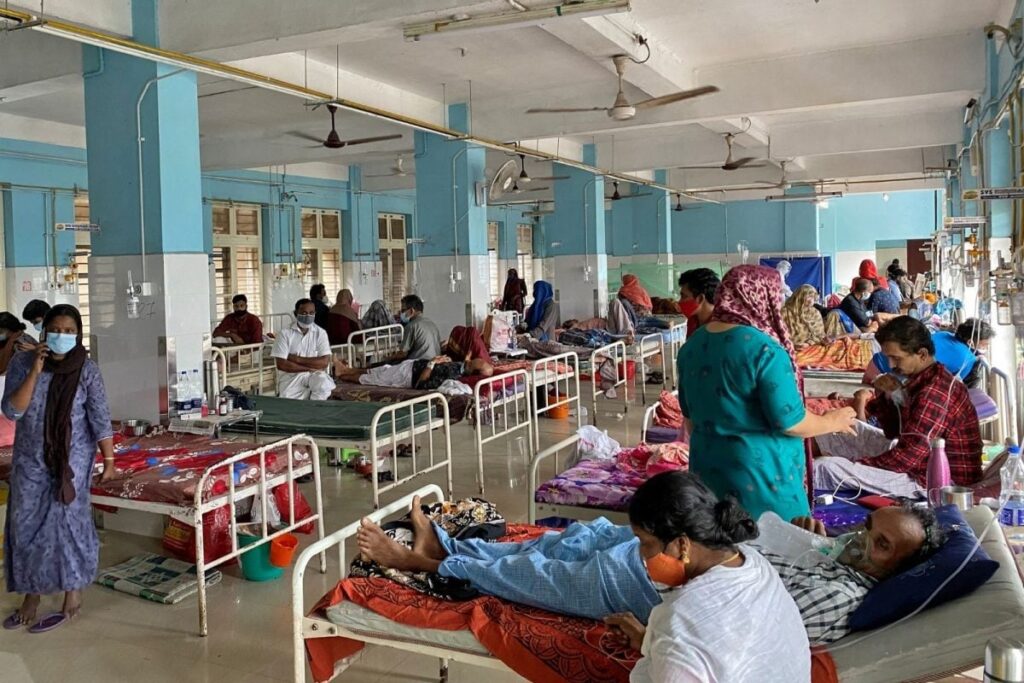 Maha: Two Covid-19 Positive Men Avoid Hospitalisation by Sending Dummy Patients, 3 Held