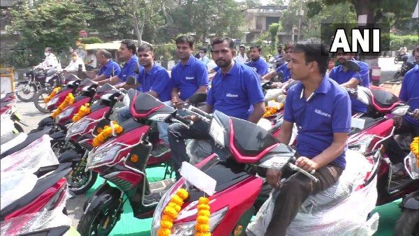 This company gifts e-scooters to employees on occasion of Diwali 2021