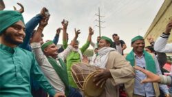 Panchayat body in J&K cheers repeal of farm laws