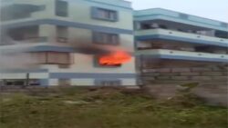 Bengaluru: Fire breaks out at building in Electronic City [Video]