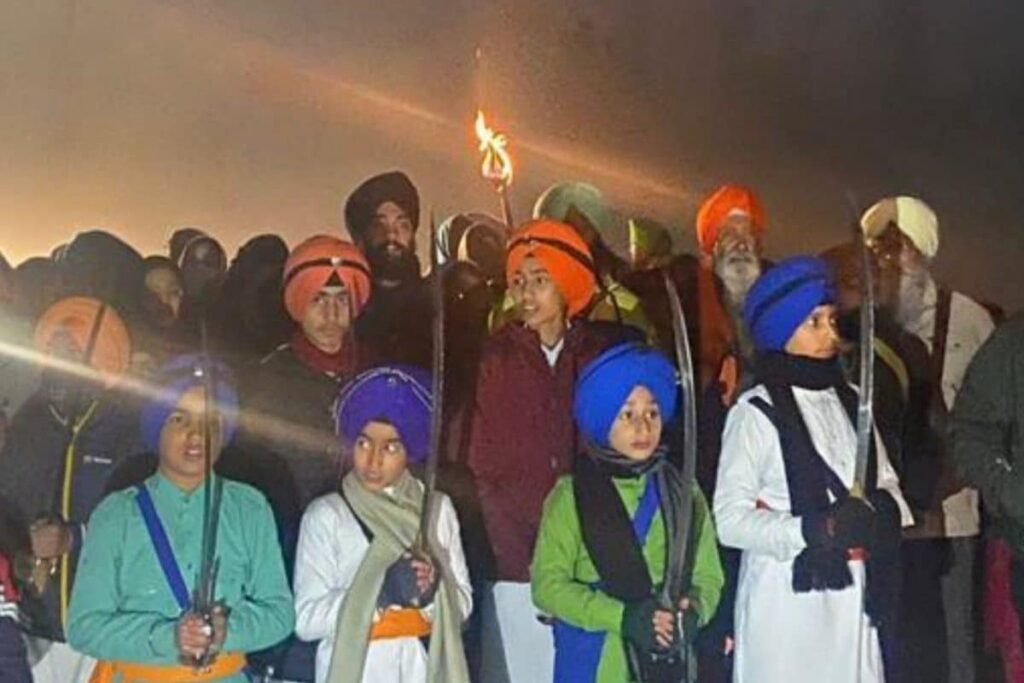 Sikh Community in J&K Begins Celebrations for Guru Nanak Jayanti with 'Nagar Kirtan'