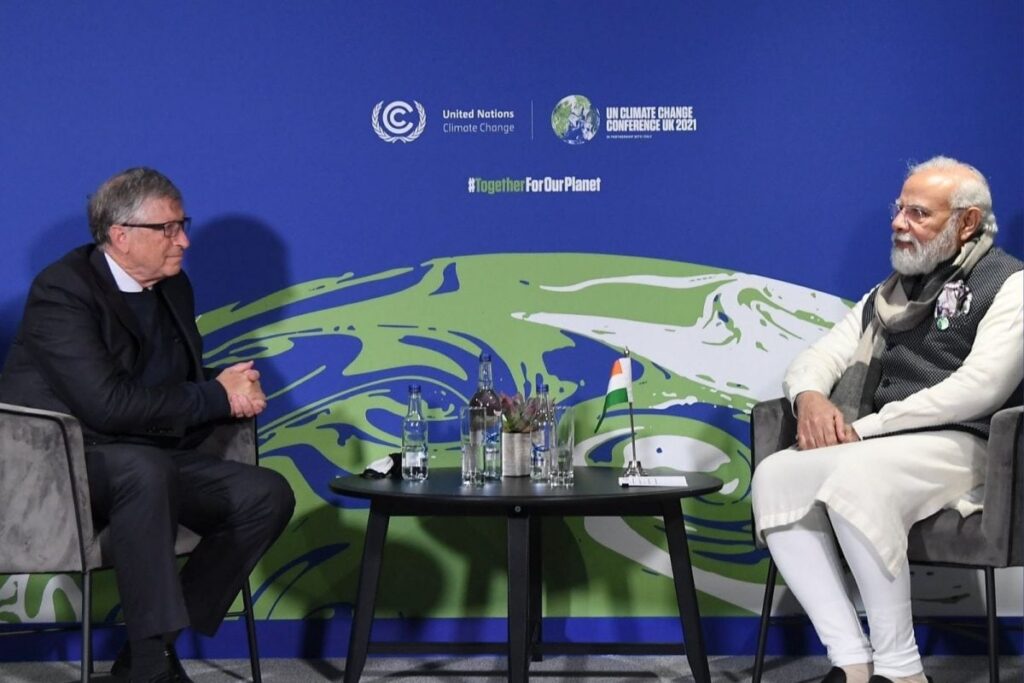 PM Modi Meets Bill Gates in Glasgow on Sidelines of UN Conference on Climate Change