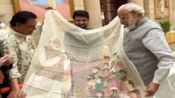 Legendary Bengal weaver presents PM Modi with special saree