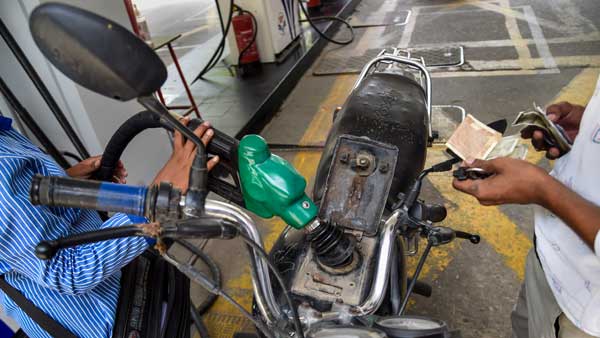 Punjab govt slashes petrol, diesel prices by Rs 10 & Rs 5