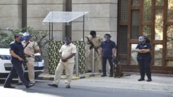 Security beefed up outside Mukesh Ambani's Antilia after alert from taxi driver about suspicious passengers