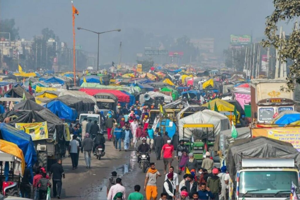 Farmers' Protest: Fire Breaks Out in Tent Installed at Delhi's Singhu Border