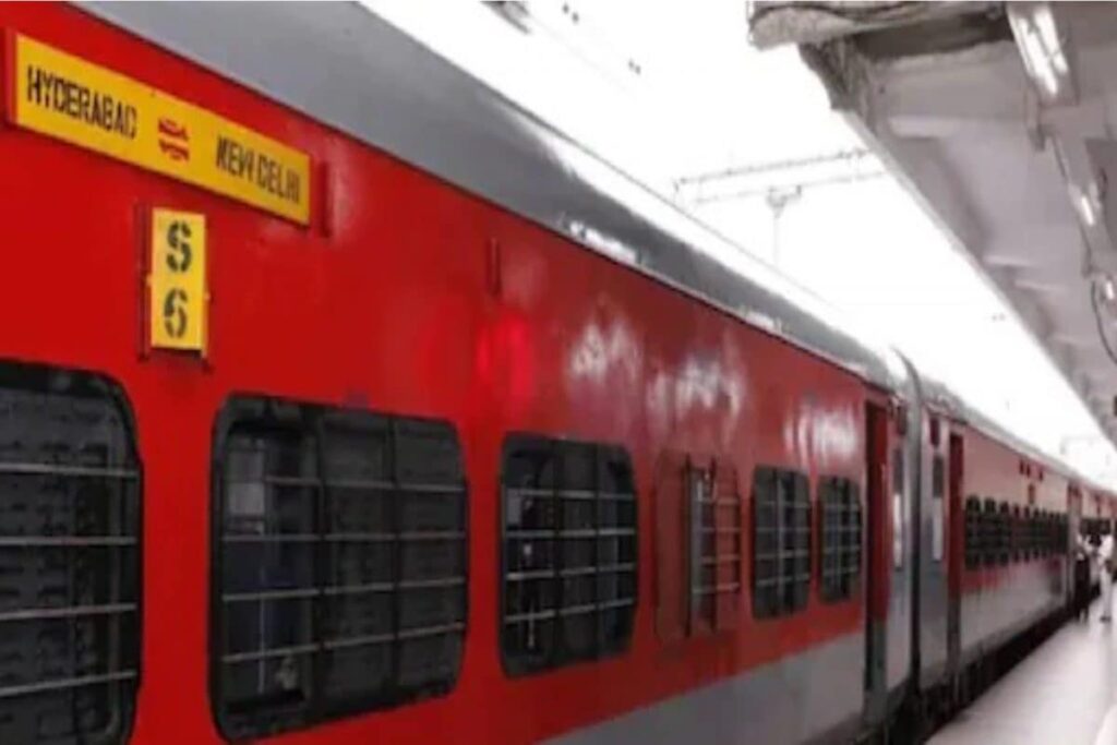 Railways to Operate Special Trains With Extra Coaches Between Maharashtra, Rajasthan