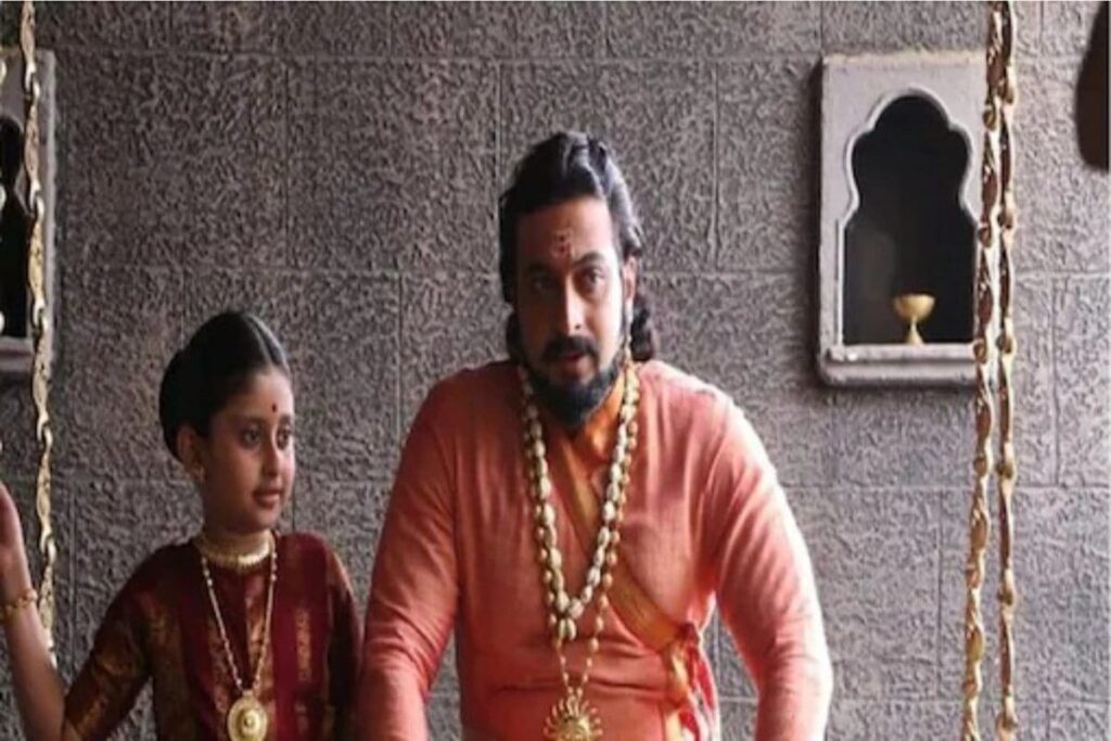 Amol Kolhe's Daughter Adya Kolhe to Play Childhood Role of Tararani in His Upcoming Show