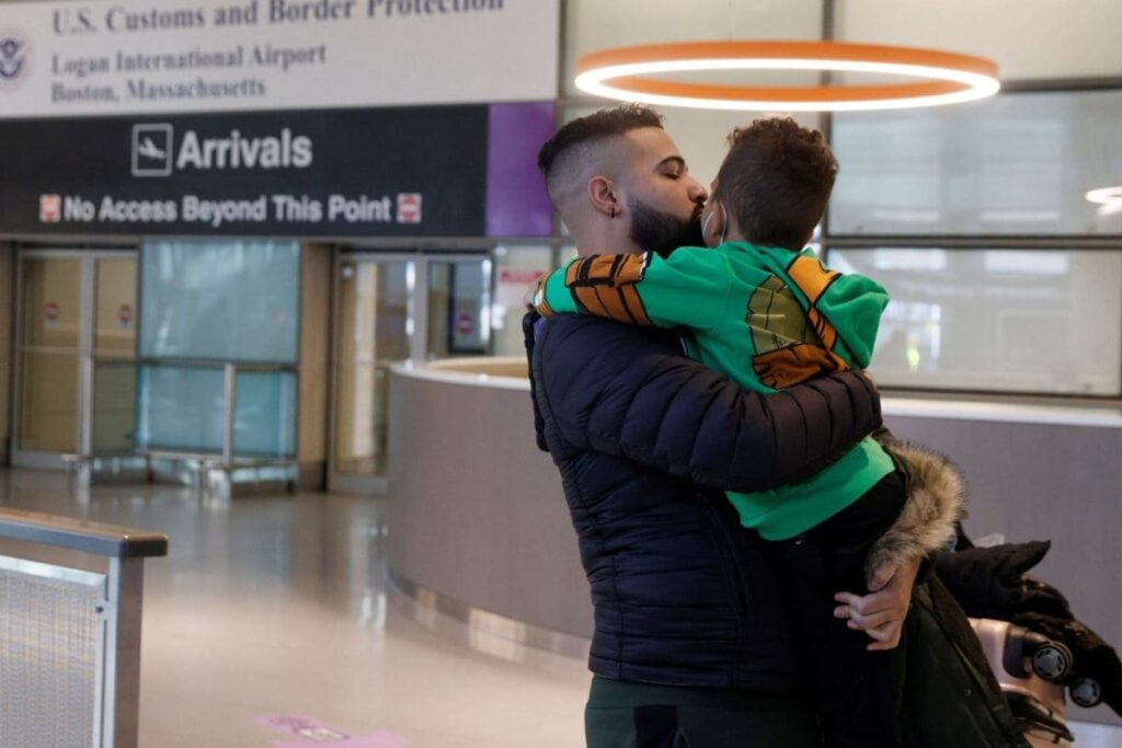 Coronavirus News LIVE Updates: Families Reunite in US With Tears, Balloons After Travel Ban End; Border With Mexico Reopens