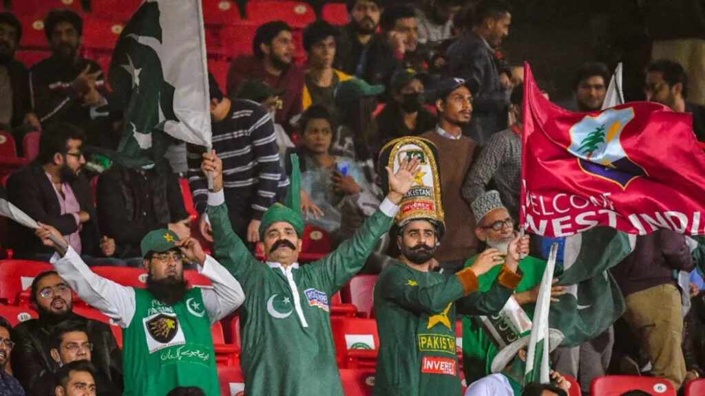 Less than 4000 people turn-up for Pakistan's 2nd T20I against West Indies