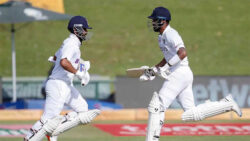 1st Test Live: India eye big first innings total against SA on Day 2