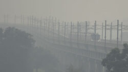 Delhi's overall air quality in 'very poor' category due to low temperature, winds