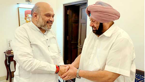 Punjab Elections: Amarinder Singh arrives at Amit Shah's house; seat-sharing talks likely