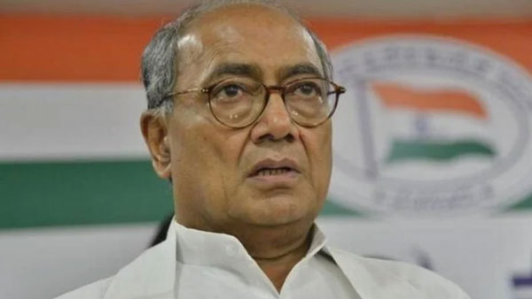 Digvijaya Singh invites Kamra, Faruqui to hold comedy show in Bhopal