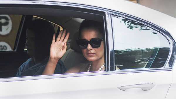 Kangana Ranaut's car stopped in Punjab, protesters seek apology for comments on farmers' stir