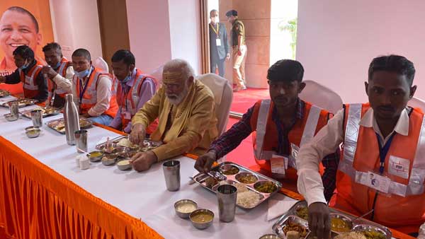 In pics: PM Modi has lunch with workers who made Kashi Vishwanath Dham possible