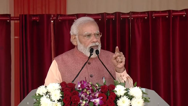 PM Modi lays foundation stone for projects worth Rs 18k crore in Dehradun