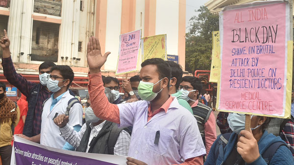 NEET-PG counselling: Union Health Minister urges protesting resident doctors to call off strike