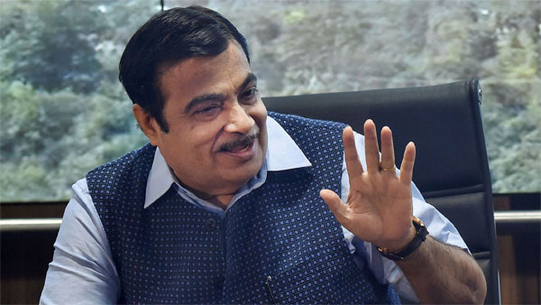 Nitin Gadkari asks automakers to make Flex-Fuel Vehicles within 6 months in India